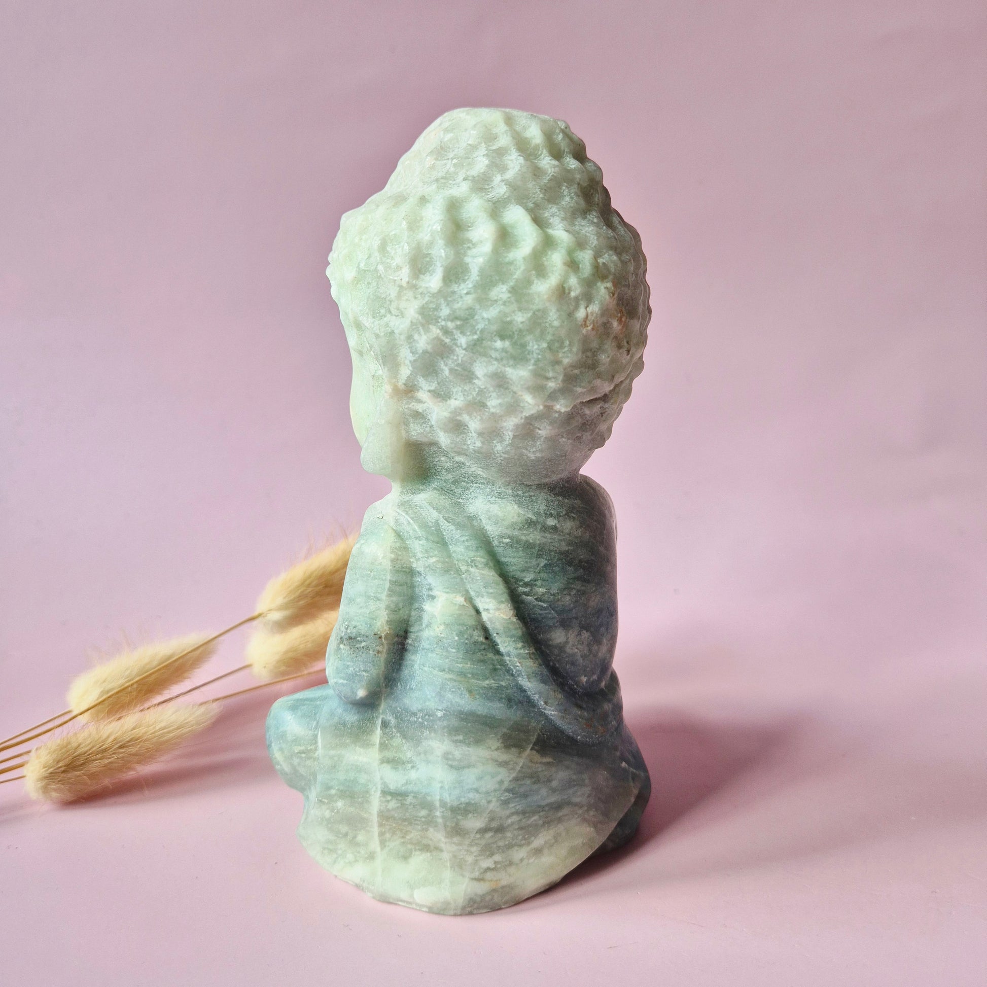 caribbean calcite buddha beeld blauw groen edelsteen meditatie decor 15 cm