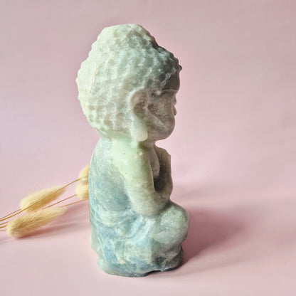 caribbean calcite buddha beeld blauw groen edelsteen meditatie decor 15 cm