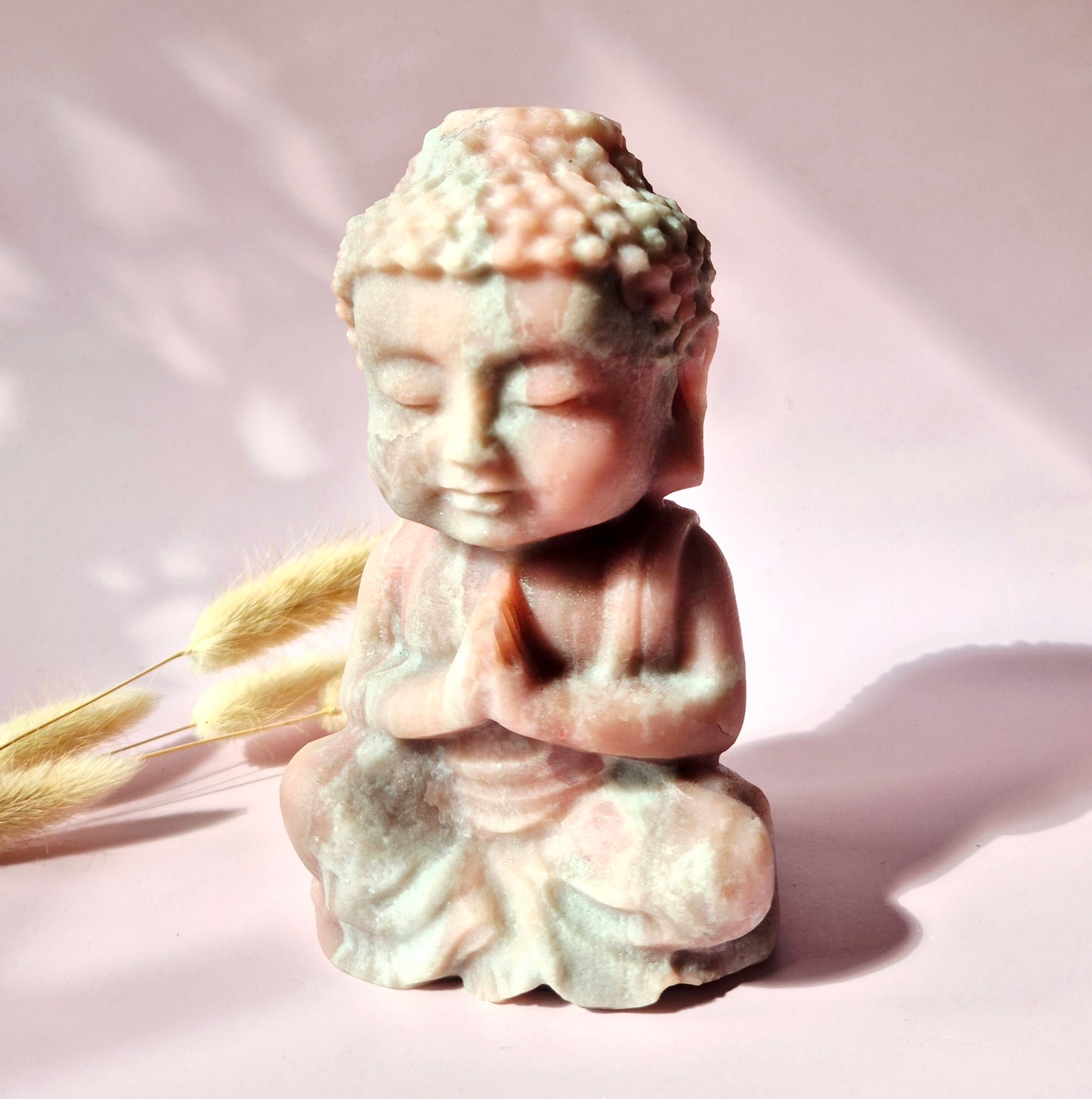roze jade buddha beeld 15 cm meditatie liefde steen
