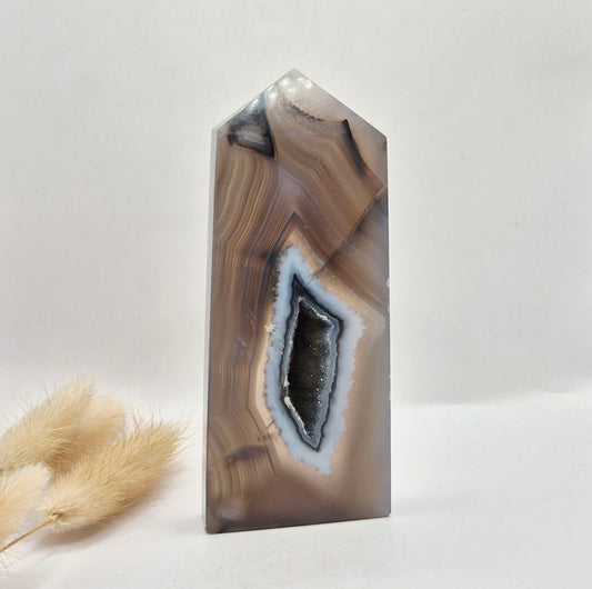 Druzy Agate - Teardrop Drop Standing Gemstone Crystal - C. 158gram