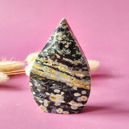 Moosachat – Drusenförmiger, flammenförmiger Edelsteinkristall – D. 12 x 5,5 cm, 215 Gramm Moosachat