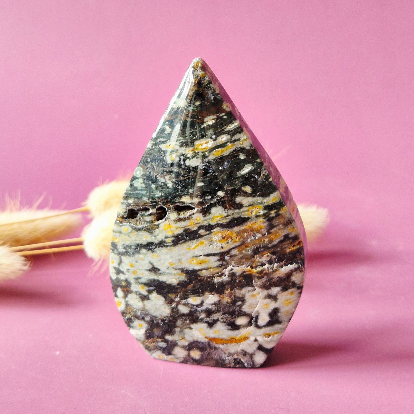 Moosachat – Drusenförmiger, flammenförmiger Edelsteinkristall – D. 12 x 5,5 cm, 215 Gramm Moosachat