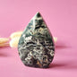 Moosachat – Drusenförmiger, flammenförmiger Edelsteinkristall – D. 12 x 5,5 cm, 215 Gramm Moosachat