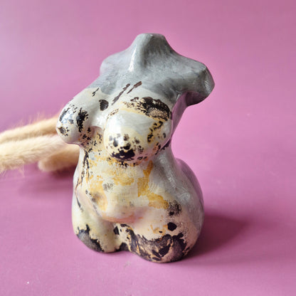 Edelsteinbüste einer Frau (8 cm) - Rosenquarz