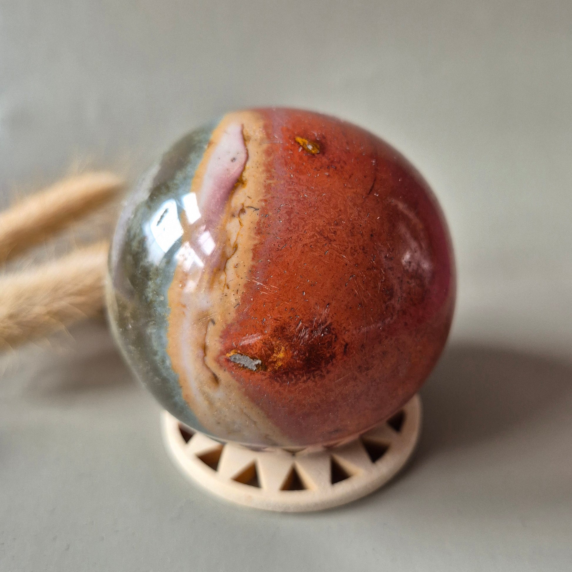 ocean jasper bol polychroom rood oranje edelsteen bol 70mm gepolijst