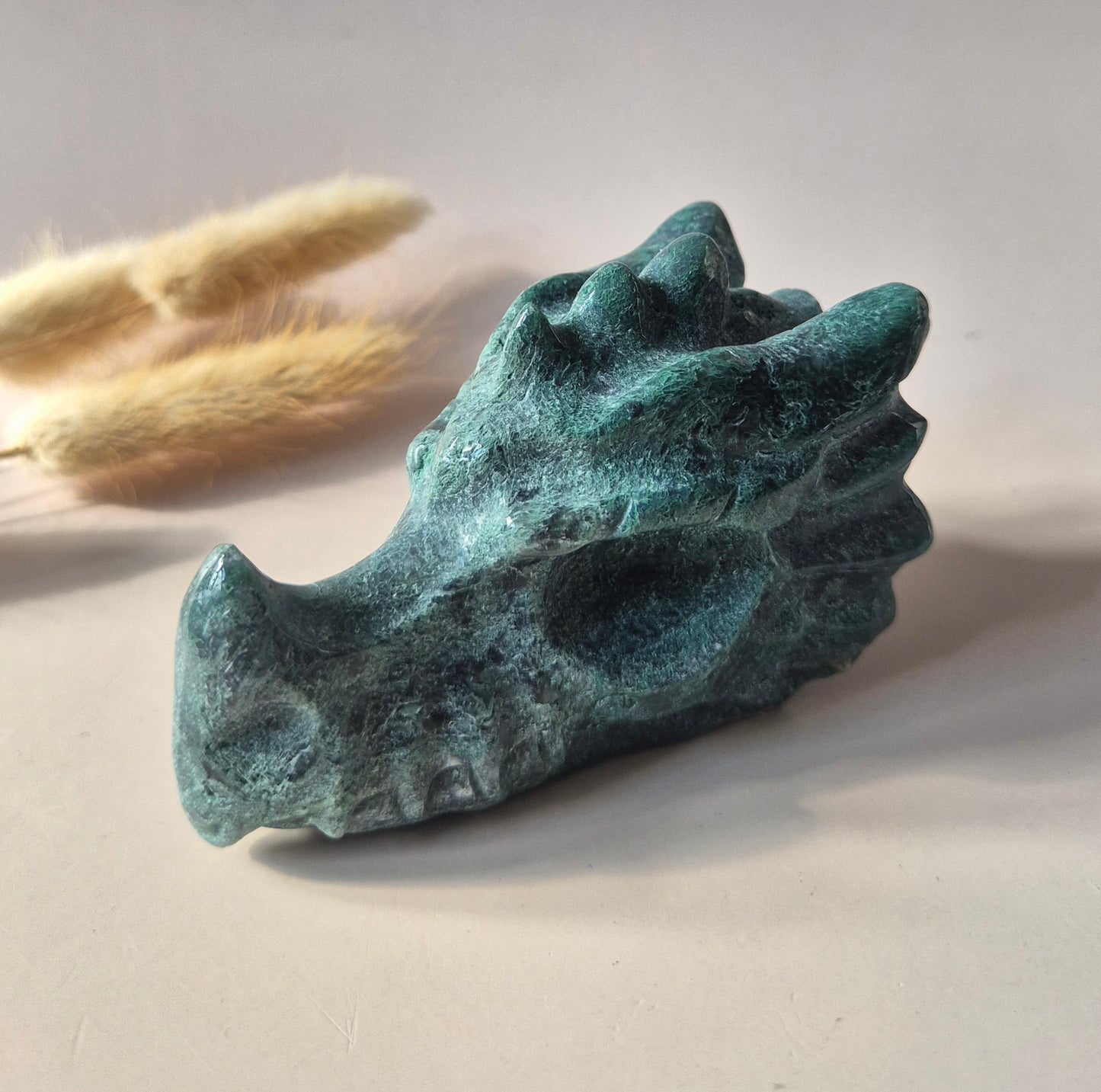 XL UV-reaktiver Achat-Drachenschädel (13 x 7,5 x 6 cm | 632 g) – #3 Mystischer Schutz &amp; Transformation