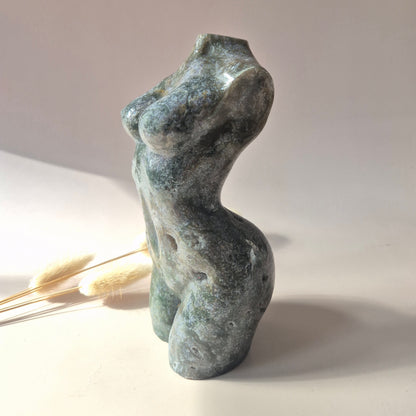 Edelsteinbüste einer Frau (8 cm) - Rosenquarz