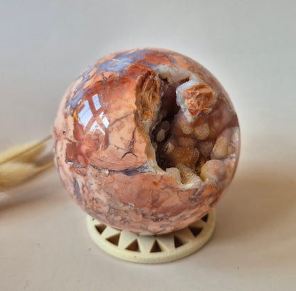 Kristall-Edelstein Druzy Petal Achat Kugel 55mm – Einzigartiges Kunstwerk von Mutter Erde