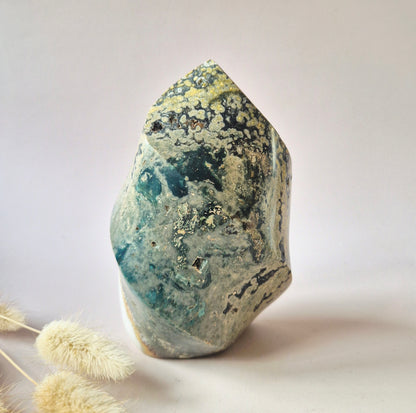 Edelstein Coelestin Handschmeichler (6-8 cm) – Engelfrieden &amp; spirituelle Verbindung Handschmeichler Sorgenstein