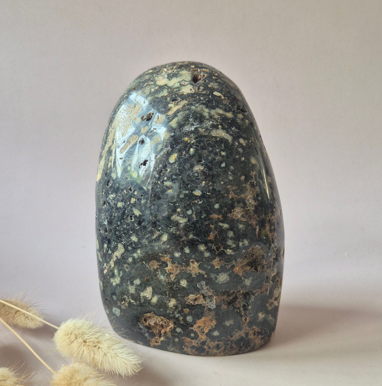 Edelstein Coelestin Handschmeichler (6-8 cm) – Engelfrieden &amp; spirituelle Verbindung Handschmeichler Sorgenstein