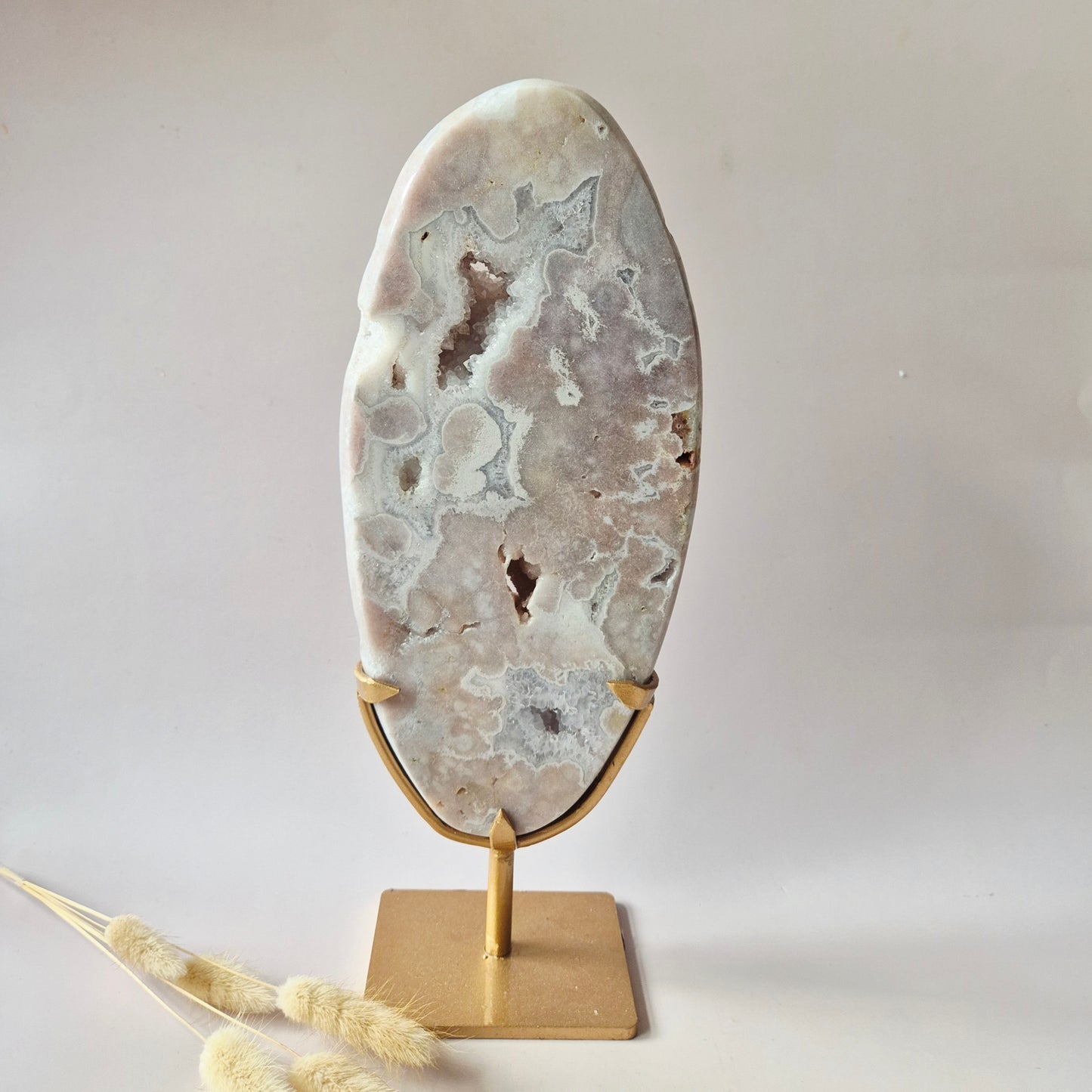 Roze Amethist Schijf op Standaard 2360g | XXL Druzy Crystal Decor & Edelsteen Display