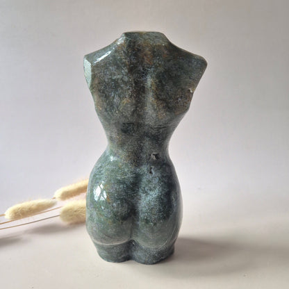 Edelsteinbüste einer Frau (8 cm) - Rosenquarz