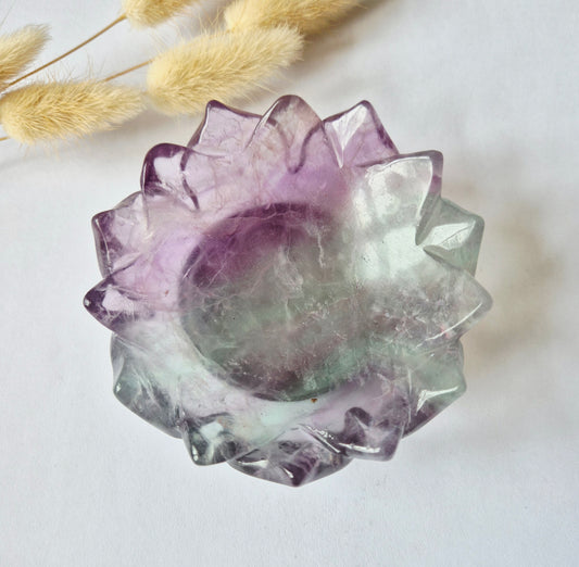 Rhodonite Bowl (6-7 cm) – Love, Self-Confidence &amp; Emotional Healing