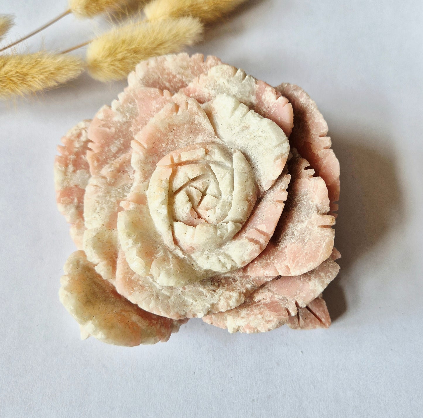 Roze Aragoniet Roos – 10 cm | 546 gram – Handgesneden Edelsteen Bloem
