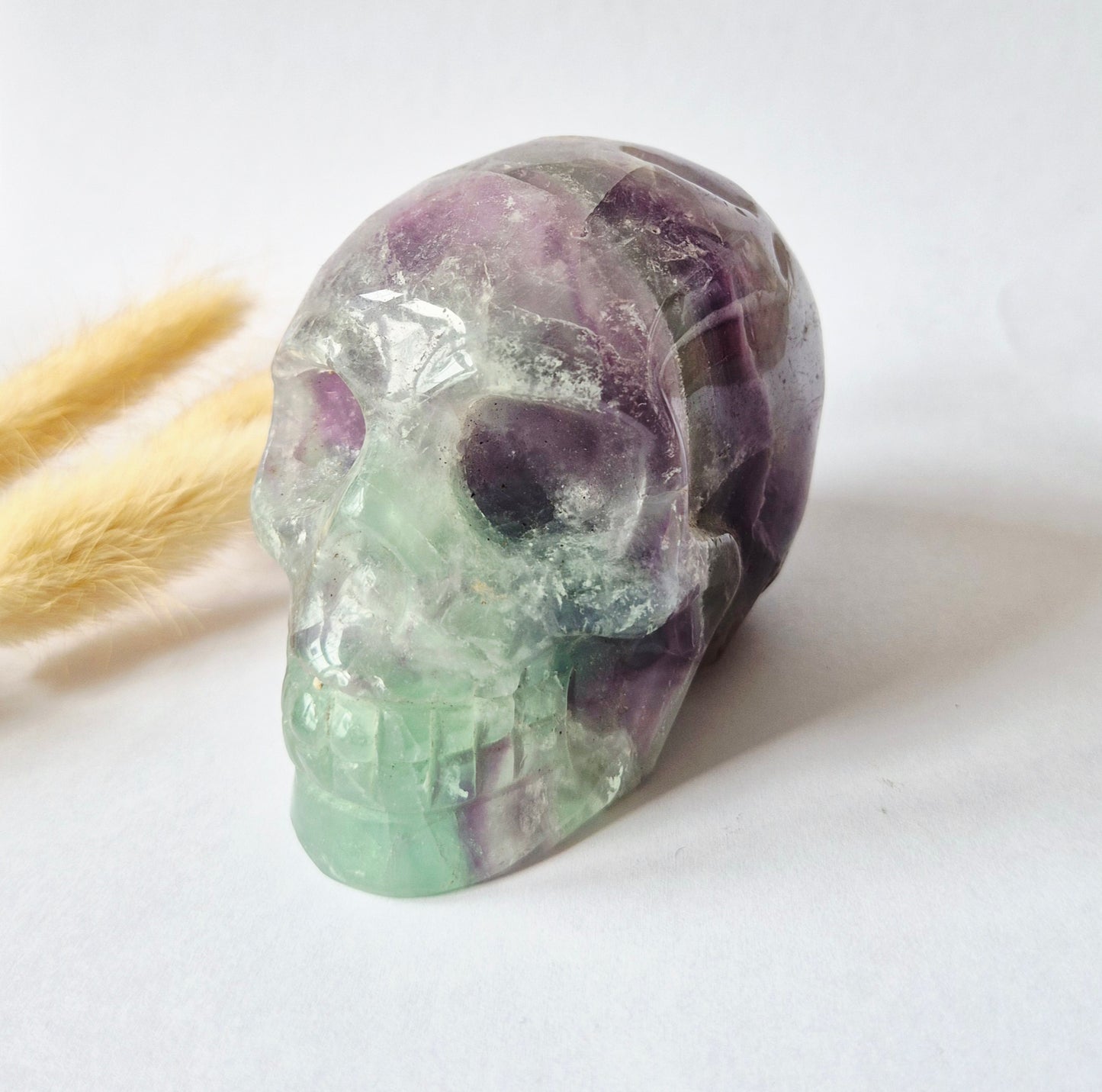 Edelsteinschädel Candy Fluoritschädel #8 | 374g – 7,5x6x5cm