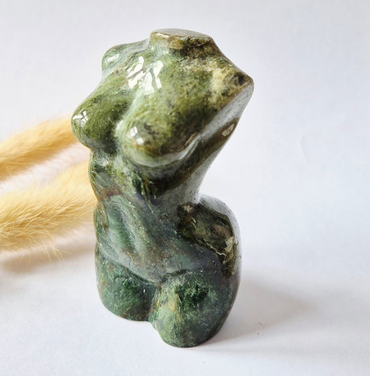 Edelsteinbüste einer Frau (8 cm) - Rosenquarz