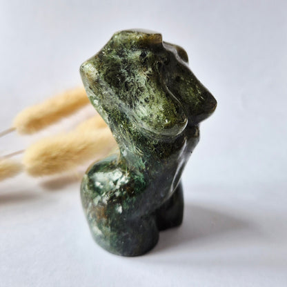 Edelsteinbüste einer Frau (8 cm) - Rosenquarz