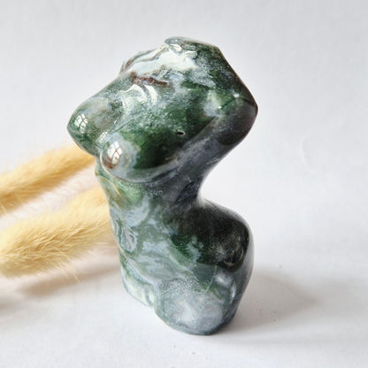 Edelsteinbüste einer Frau (8 cm) - Rosenquarz