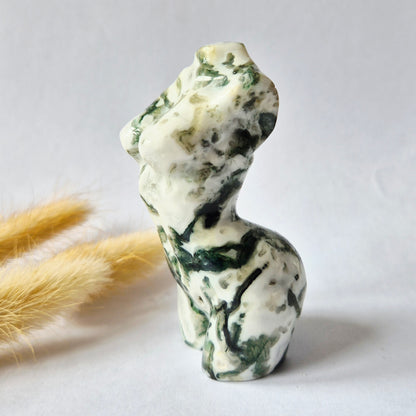 Edelsteinbüste einer Frau (8 cm) - Rosenquarz