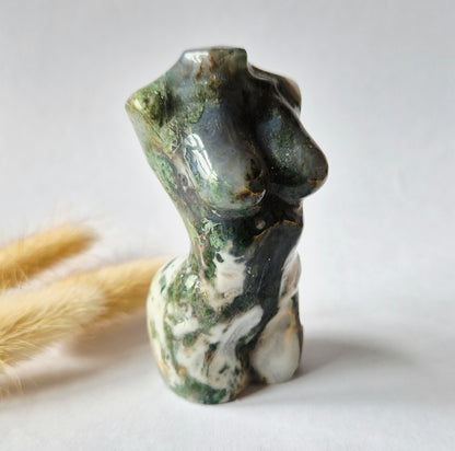 Edelsteinbüste einer Frau (8 cm) - Rosenquarz