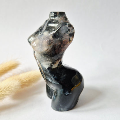 Edelsteinbüste einer Frau (8 cm) - Rosenquarz