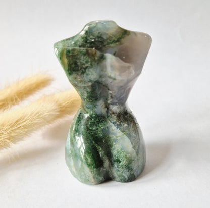 Edelsteinbüste einer Frau (8 cm) - Rosenquarz