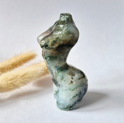 Edelsteinbüste einer Frau (8 cm) - Rosenquarz