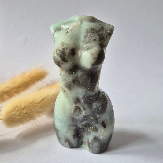 Gemstone Female Body Bust (8 cm) - Rose Quartz