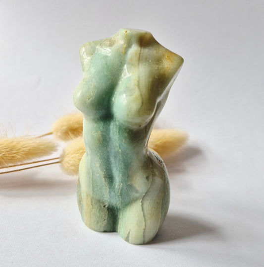 Gemstone Female Body Bust (8 cm) - Rose Quartz
