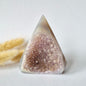 Druzy Grauer Achat - Tropfenförmiger stehender Edelsteinkristall - Nr. 12. 86 Gramm