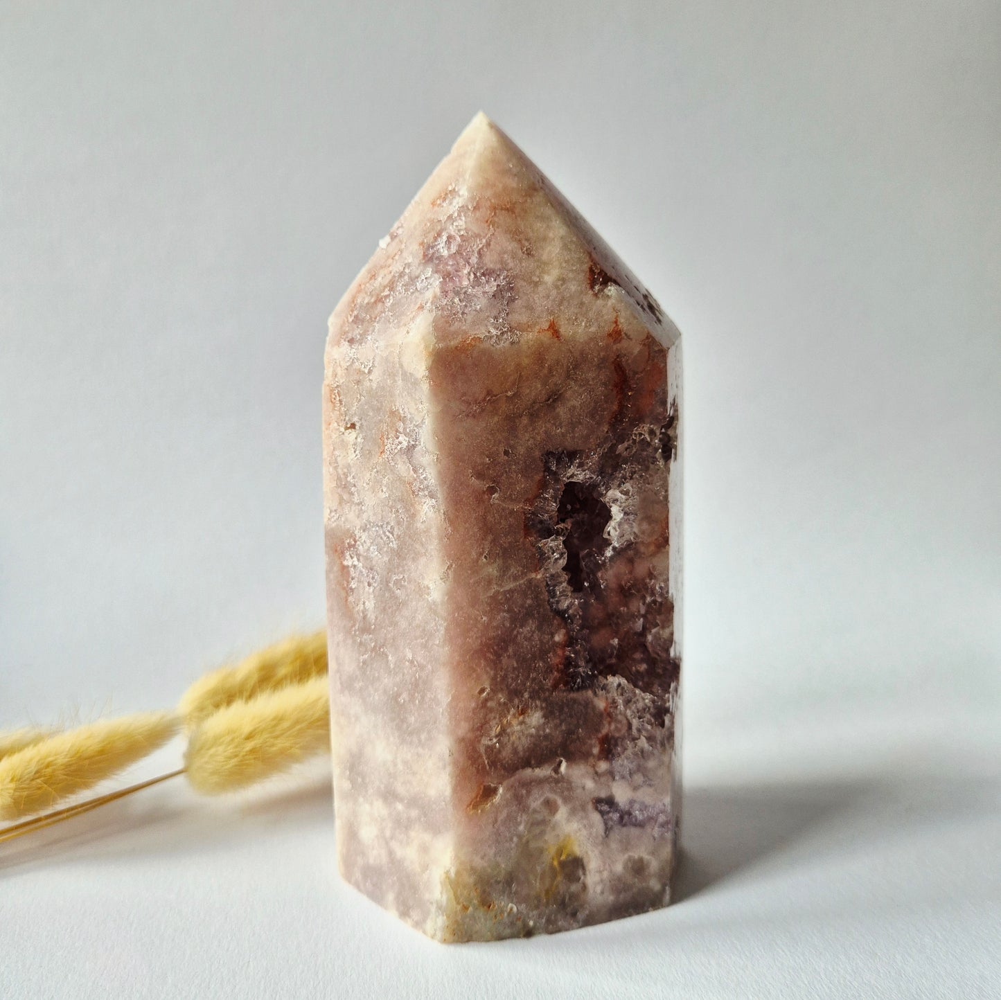 Druzy Roze Amethist Toren XL – 999 gram | Unieke Edelsteen met Sprankelende Kristallen