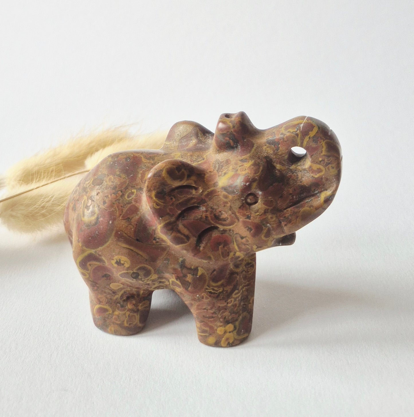 Leopard Jaspis Edelsteen Olifant 7x5cm – Handgesneden Kristallen Beeldje