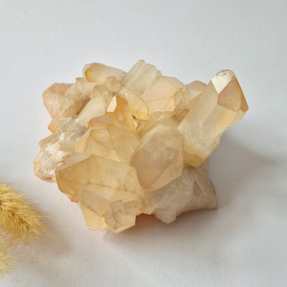 Natuurlijke Kwarts Cluster 914 gram | Uniek Kristal op Matrix uit China