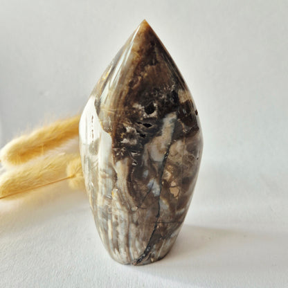 Edelsteen Druzy Sphalerite Flame Sculptuur 113g