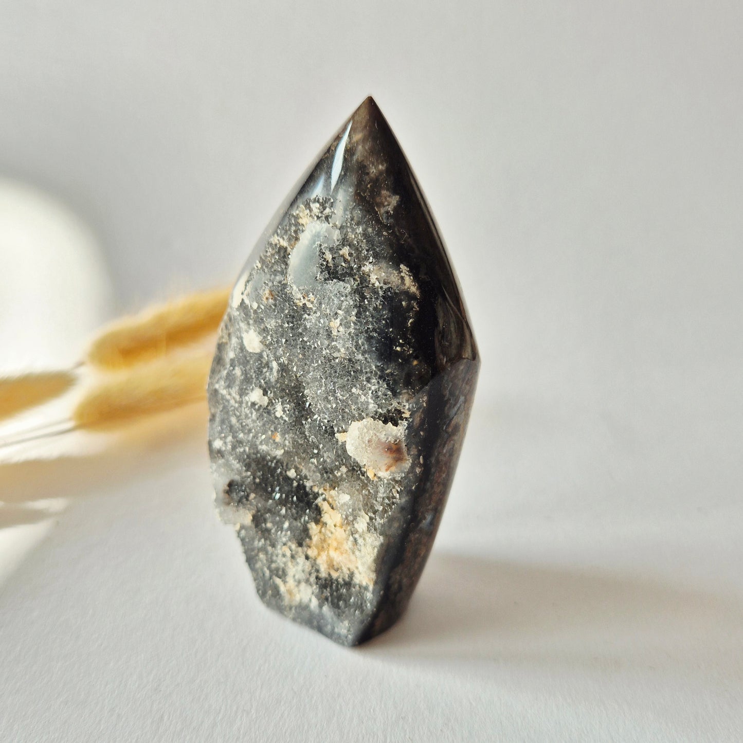 Edelsteen Druzy Sphalerite Flame Sculptuur 148g