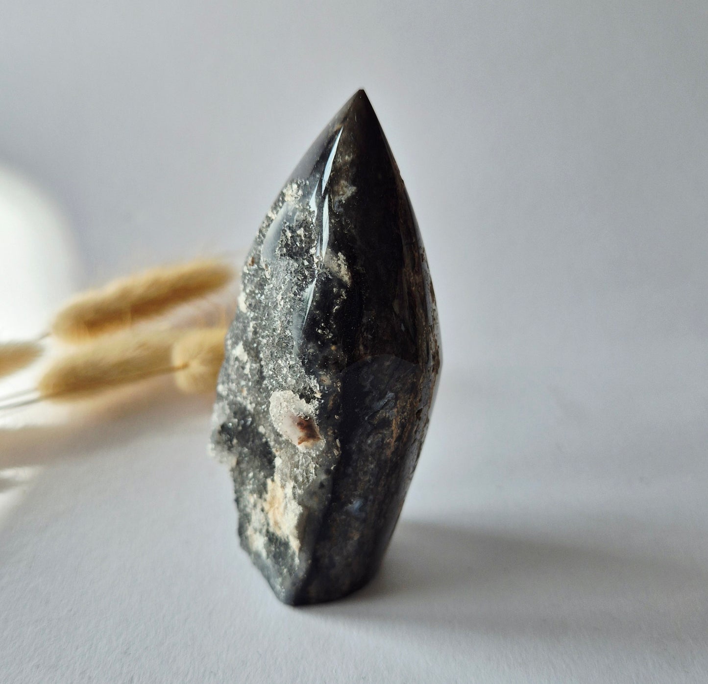 Edelsteen Druzy Sphalerite Flame Sculptuur 148g