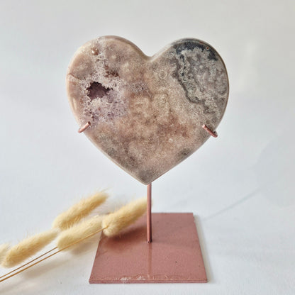 XL Edelsteen Druzy Pink Amethyst Hart – Hoge Kwaliteit ±590g | incl. metalen standaard | uniek stuk Roze Amethist