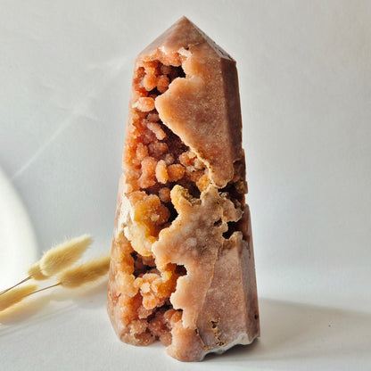 Roze Amethist Druzy Toren – 1802 gram | Uniek Kristalkunstwerk uit Brazilië