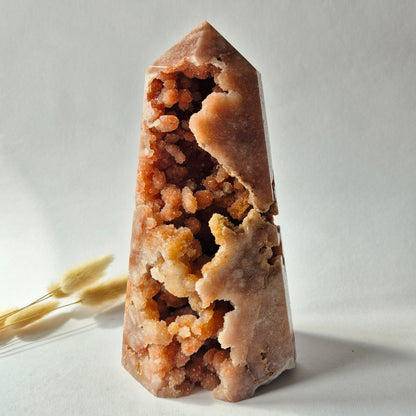Roze Amethist Druzy Toren – 1802 gram | Uniek Kristalkunstwerk uit Brazilië