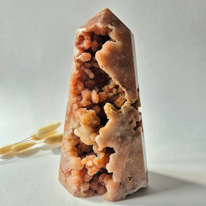 Roze Amethist Druzy Toren – 1802 gram | Uniek Kristalkunstwerk uit Brazilië