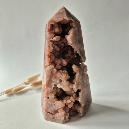 Roze Amethist Druzy Toren – 1802 gram | Uniek Kristalkunstwerk uit Brazilië