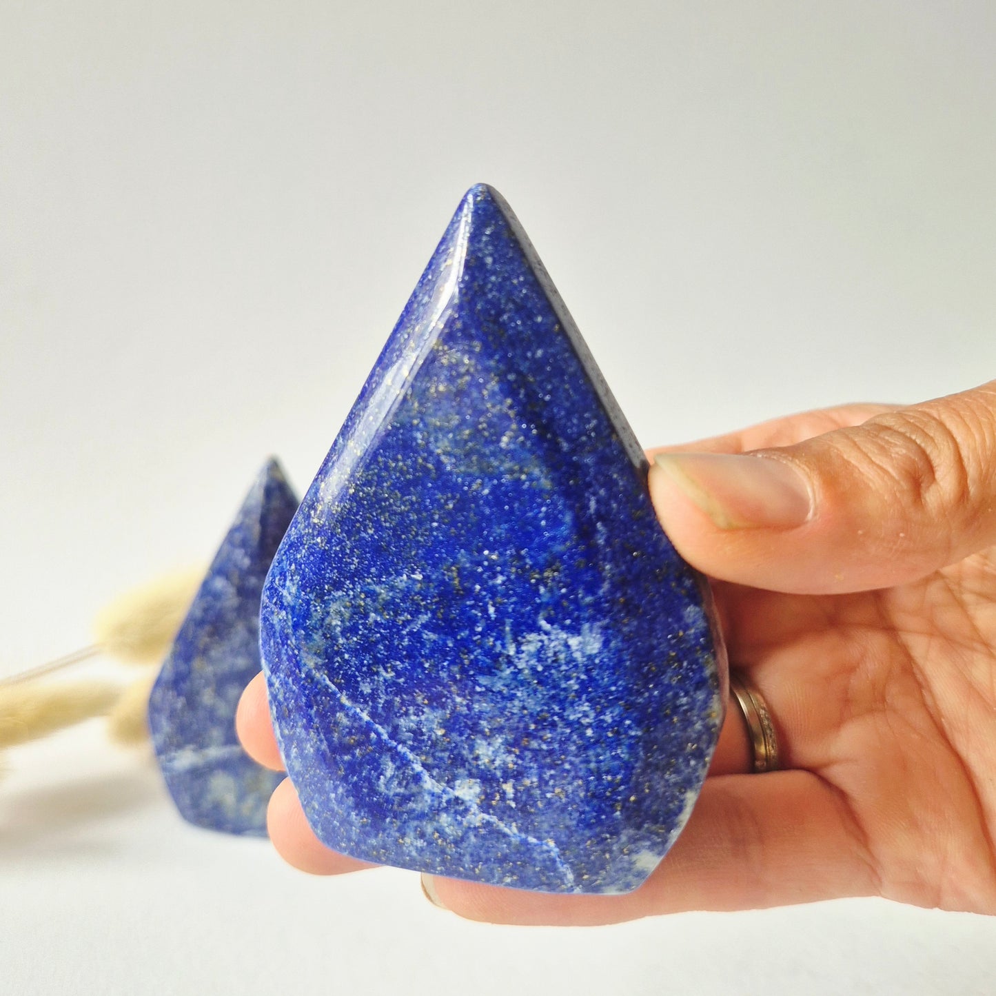 Prachtige Lapis Lazuli - Druppelvormige Drop Staande Edelsteen Kristal