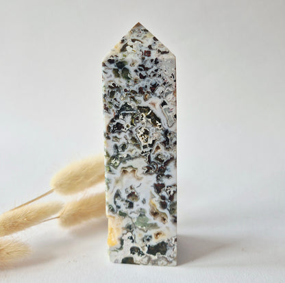 Oceaan Jaspis Toren 318 gram – Unieke Edelsteen met Druzy
