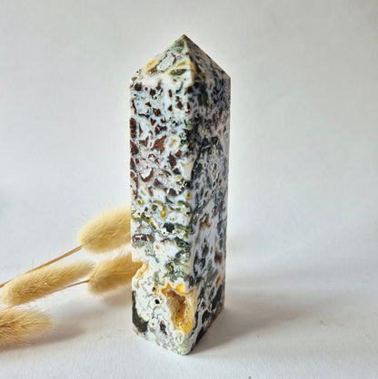 Oceaan Jaspis Toren 318 gram – Unieke Edelsteen met Druzy