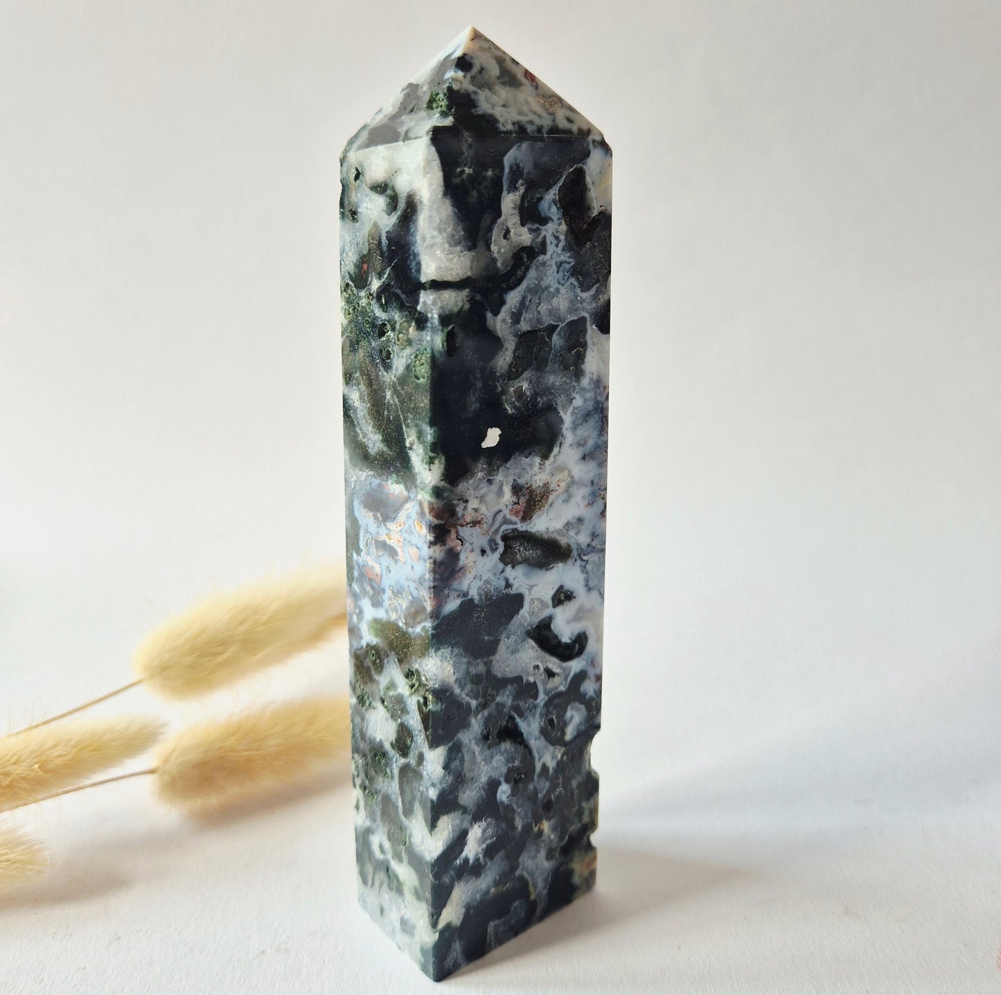 Oceaan Jaspis Toren 308 gram – Unieke Edelsteen met Druzy