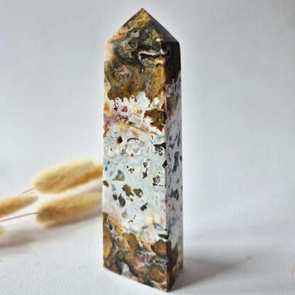 Oceaan Jaspis Toren 300 gram – Unieke Edelsteen met Druzy