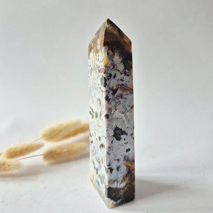 Oceaan Jaspis Toren 300 gram – Unieke Edelsteen met Druzy