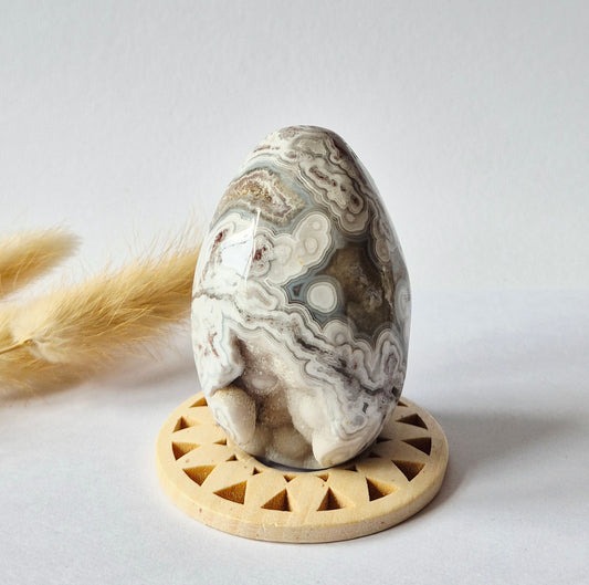 Kristall-Edelsteinkugel, weiße Drusen-Achatkugel aus Mexiko, 50 mm