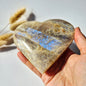 XL Flashy Blauwe Maansteen Hart – 339 gram Edelsteen Moonstone