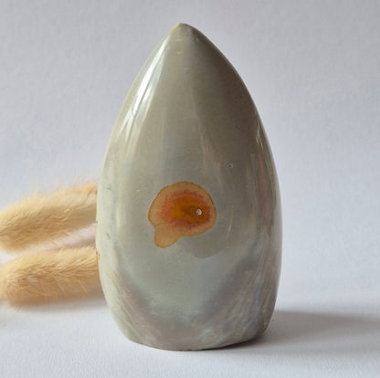 Ocean Jasper Polychroom Edelsteen Flame 335g – Rood Oranje Uniek Patroon